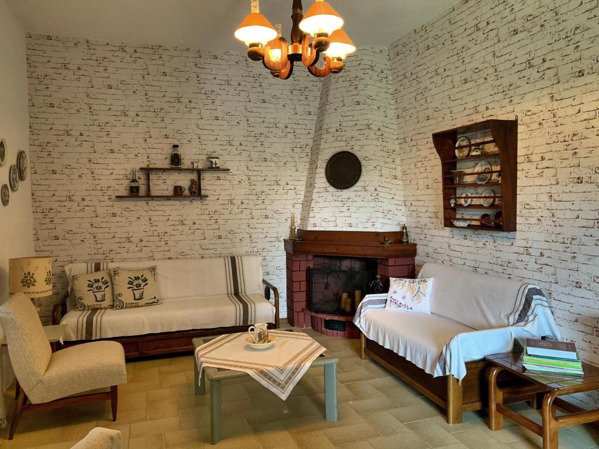 Ivonnis Garden Villa Mesimvria  Ngoại thất bức ảnh